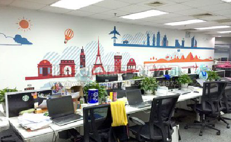 盈江教你设计办公室墙绘的方法。